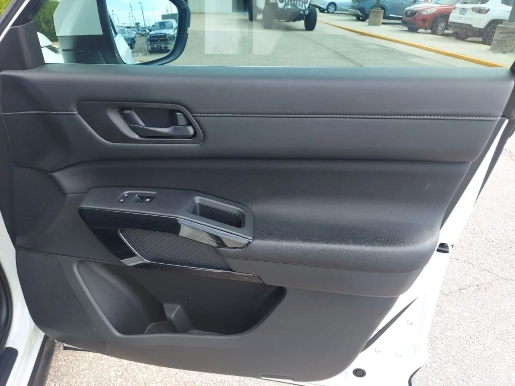 Certified Used 2024 White Nissan SV image 32