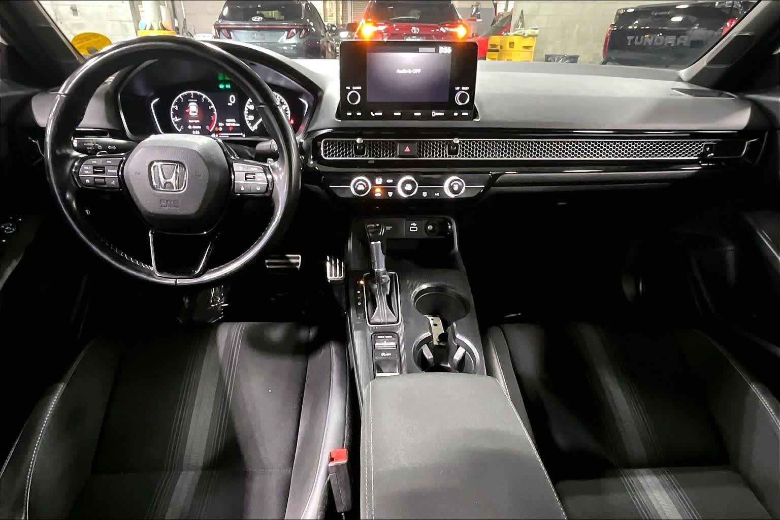 Used 2022 Platinum White Pearl Honda Sport image 16