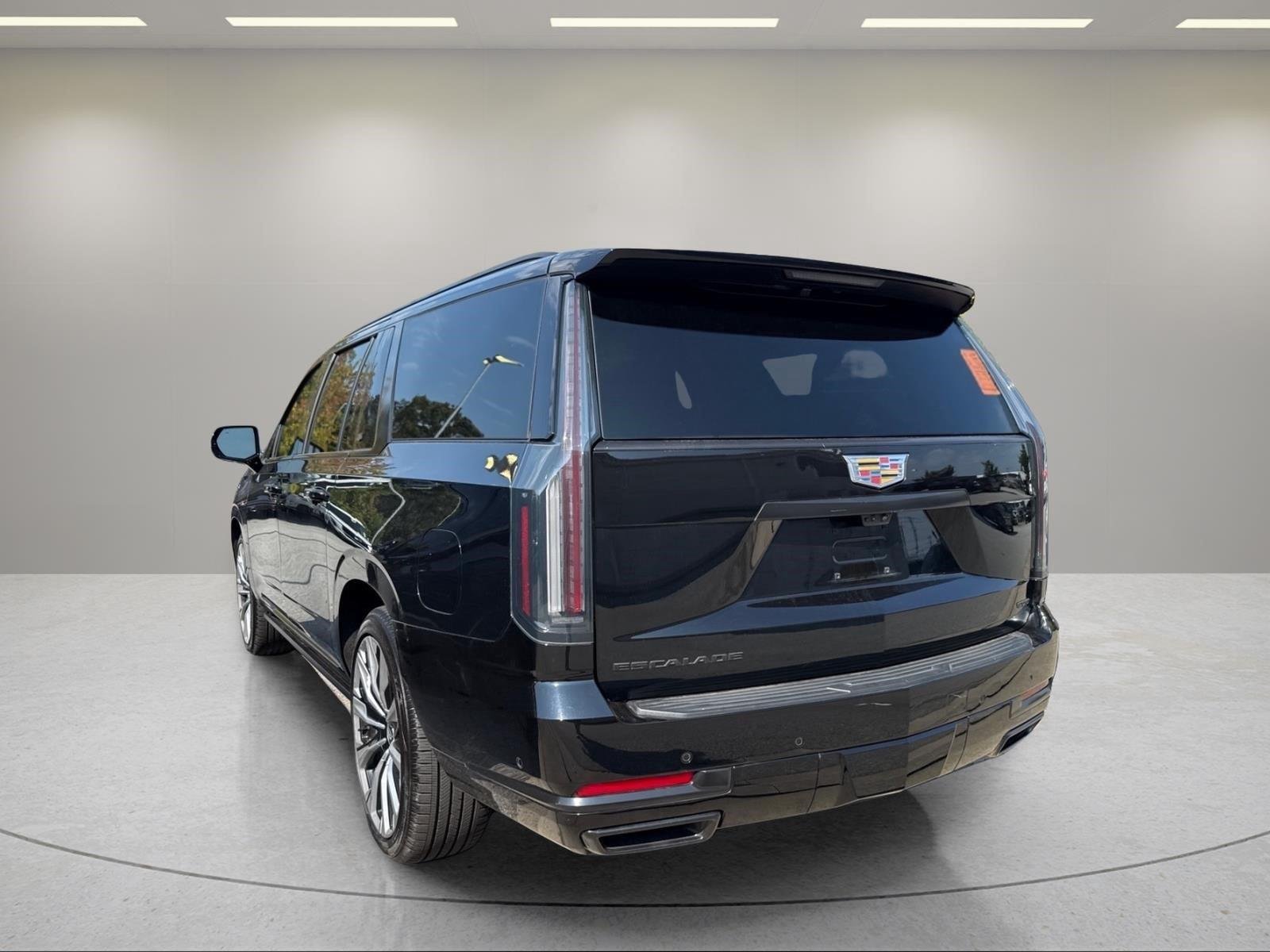 Used 2025 Black Raven Cadillac 4WD Premium Luxury image 10