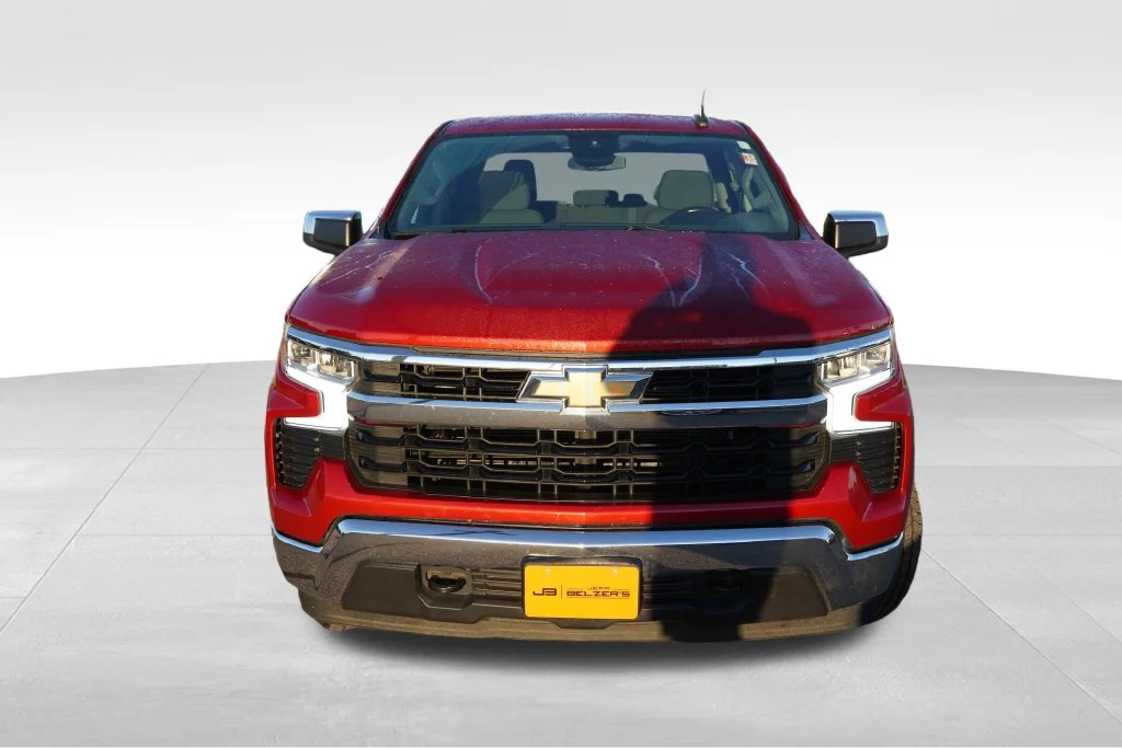 Used 2022 Cherry Red Tintcoat Chevrolet LT image 12