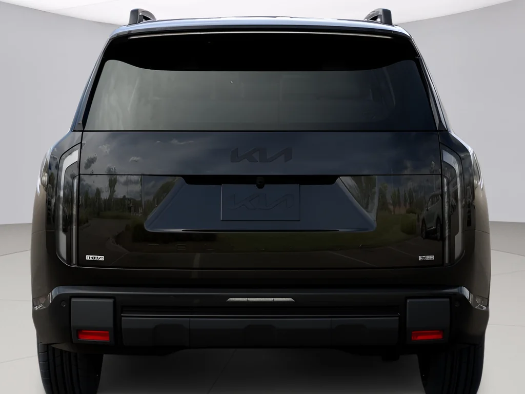 New 2027 Ebony Black Kia X-Line SX image 23