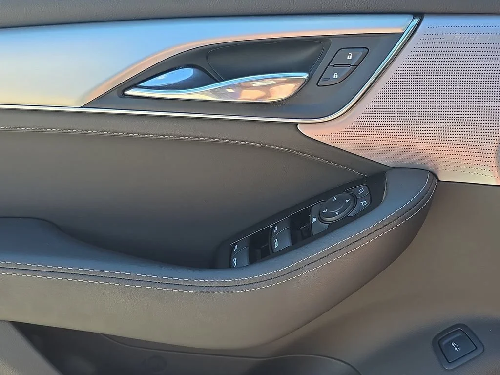Used 2023 Wave Metallic Cadillac Luxury image 24