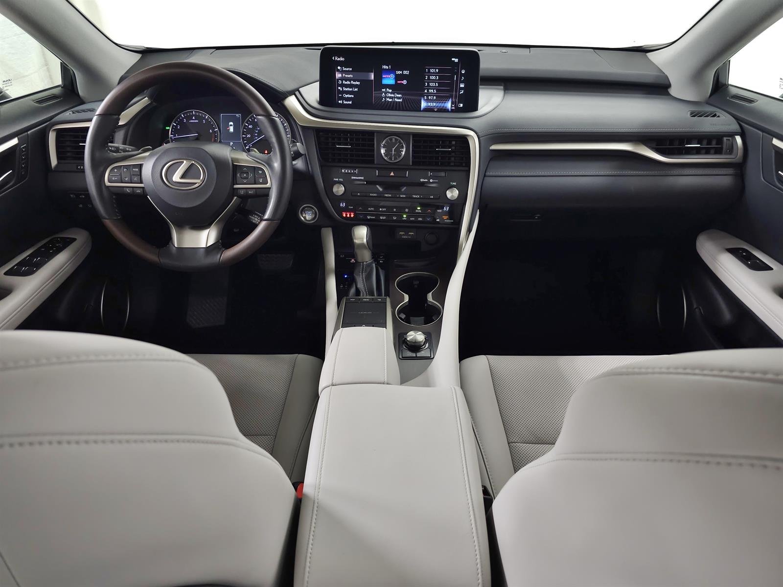 Certified Used 2020 White Lexus  image 12