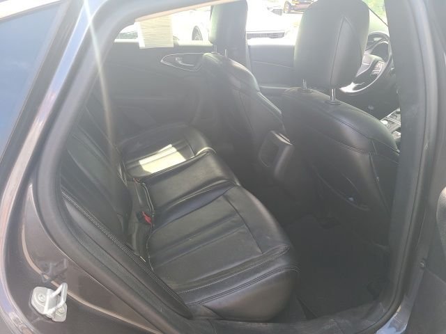 Used 2016 Gray Chrysler Limited image 6
