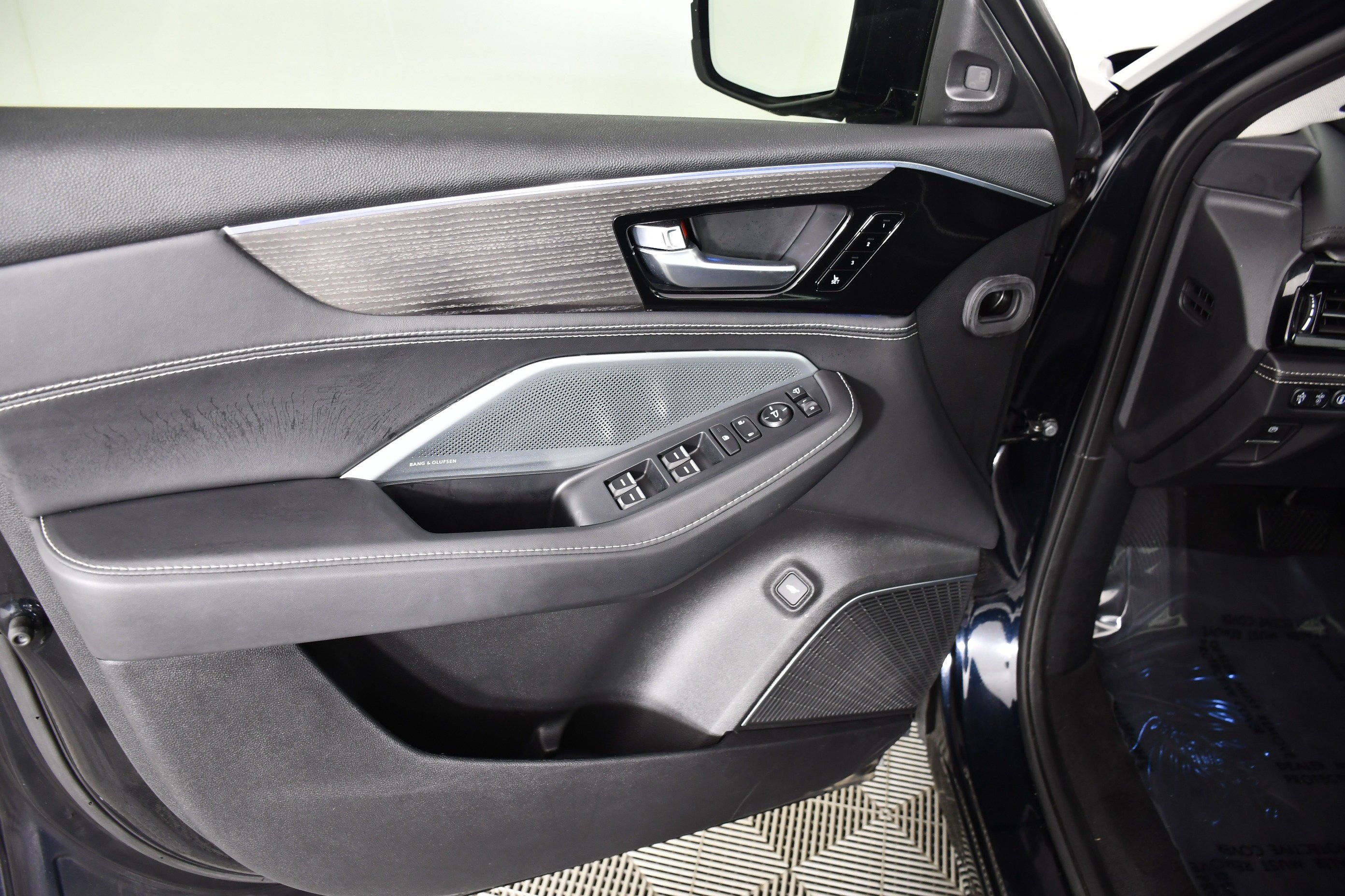 2025 Acura MDX Advance Package - Photo 87