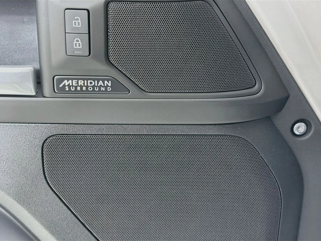 New 2026 Borasco Grey Land Rover X-Dynamic SE image 19