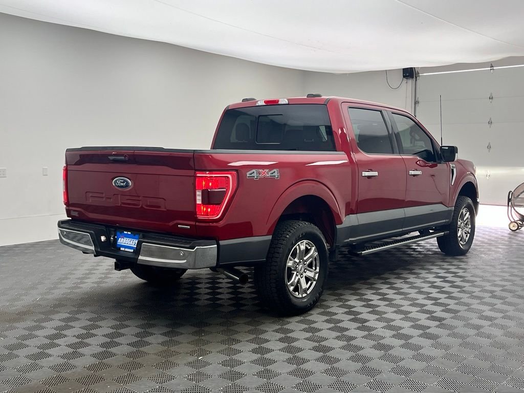 Used 2021 Rapid Red Metallic Tinted Clearcoat Ford XLT image 8