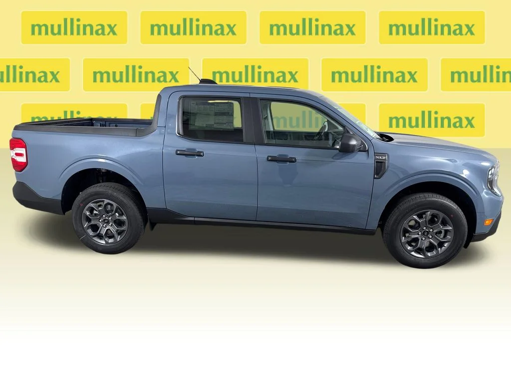 New 2026 Gray Ford XLT image 21