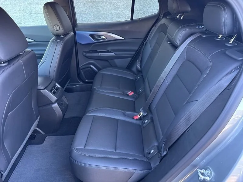 2026 Chevrolet Equinox EV 2LT - Photo 35