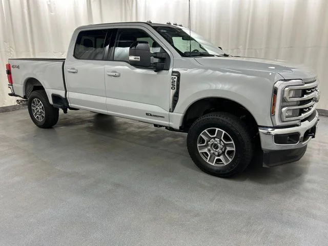 Used 2025 Gray Ford Lariat image 1
