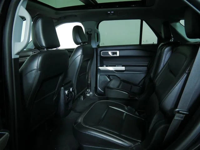 Certified Used 2021 Black Ford XLT image 18