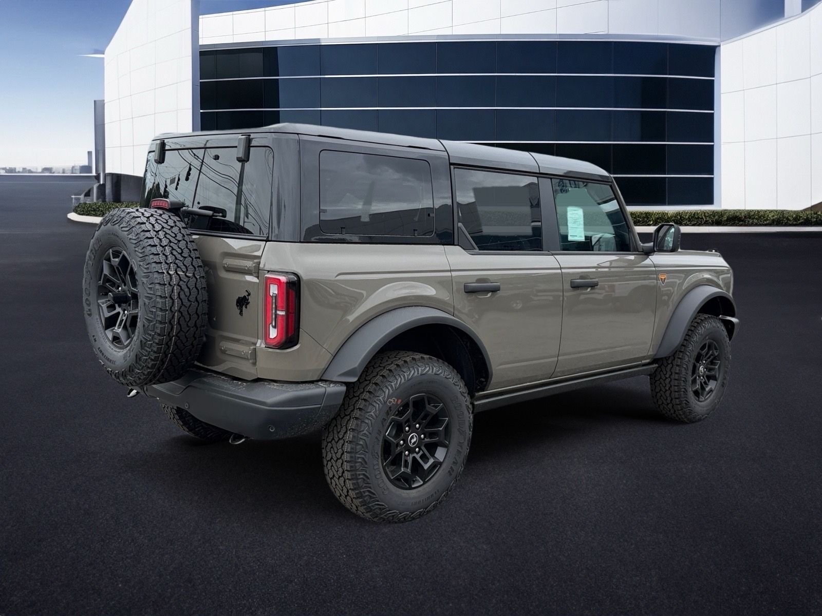 New 2026 Marsh Gray Ford Badlands® image 5