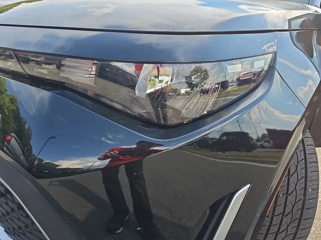 Used 2024 Black Kia S image 29
