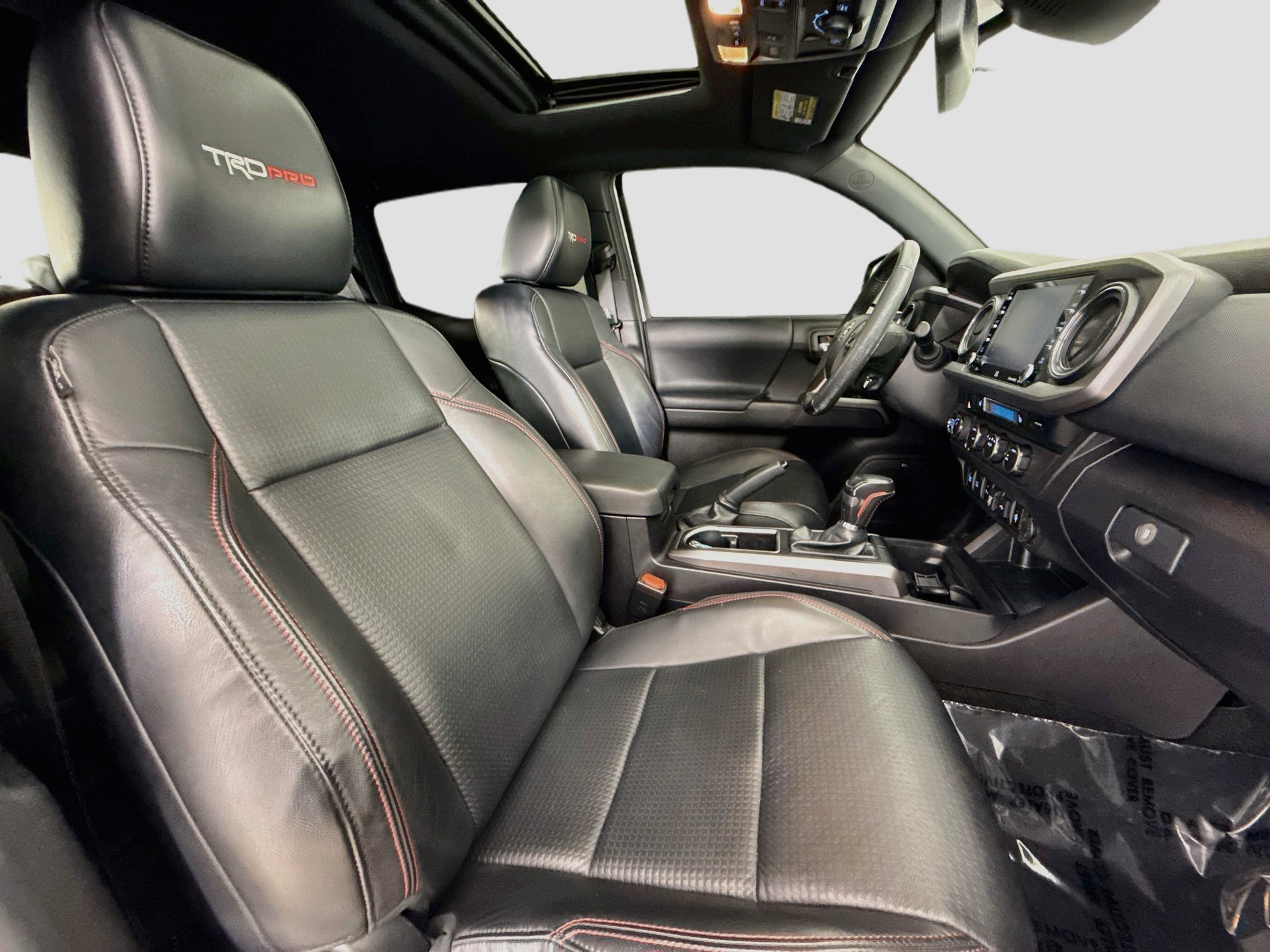 Used 2023  Toyota SR image 29