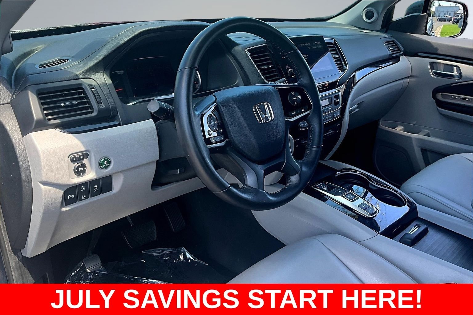 Used 2020  Honda Touring image 17
