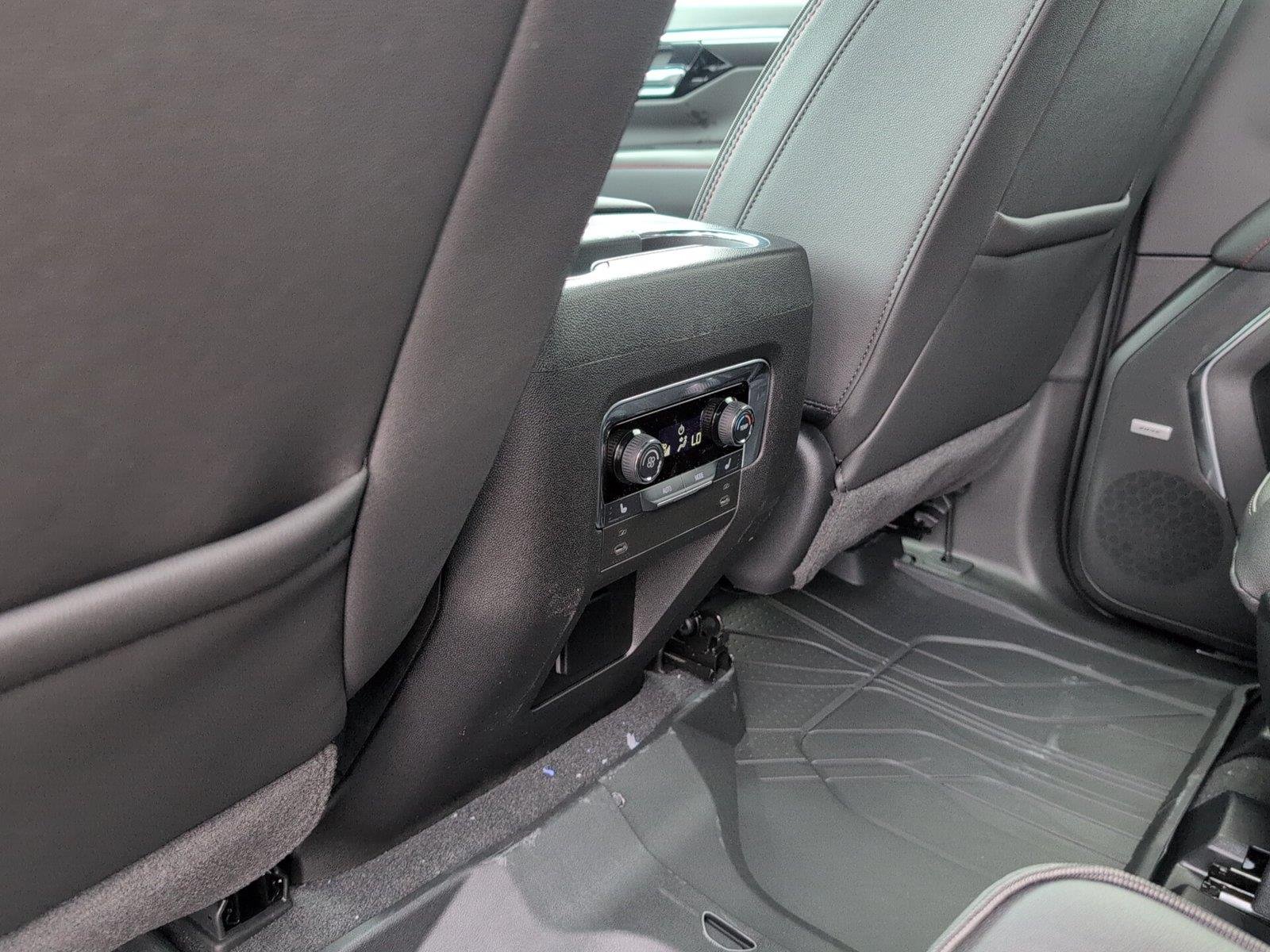 2026 Chevrolet Tahoe RST - Photo 32
