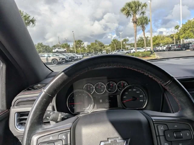 Used 2021 SHADOW GRAY METALLIC Chevrolet RST image 27