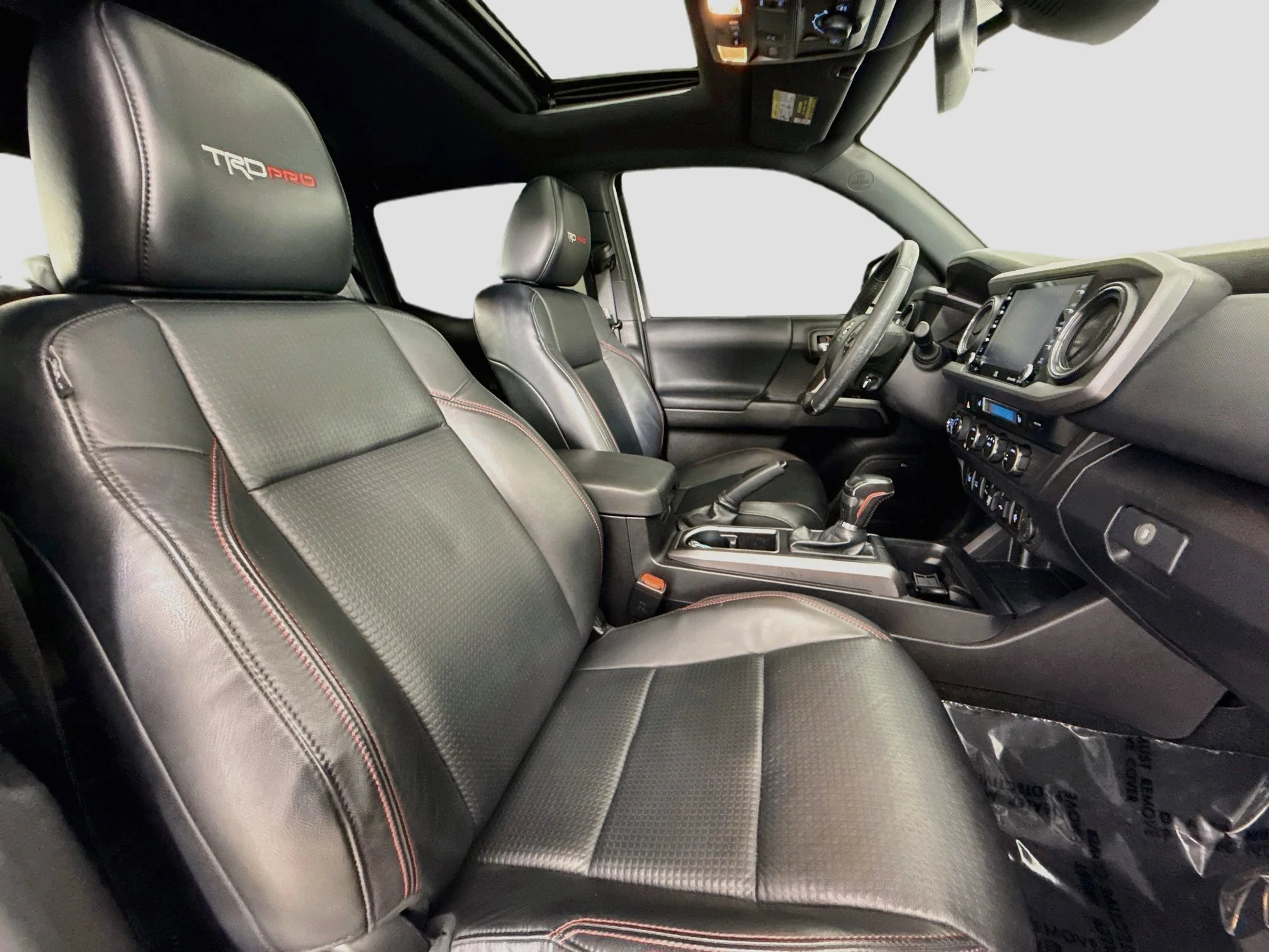 Used 2023  Toyota SR image 29
