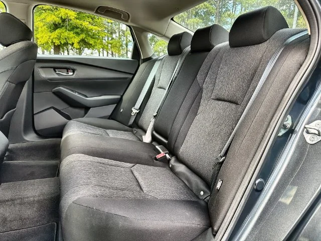 Used 2024  Honda EX image 22