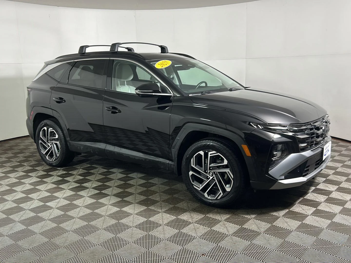 Used 2025 Ash Black Hyundai Limited image 6