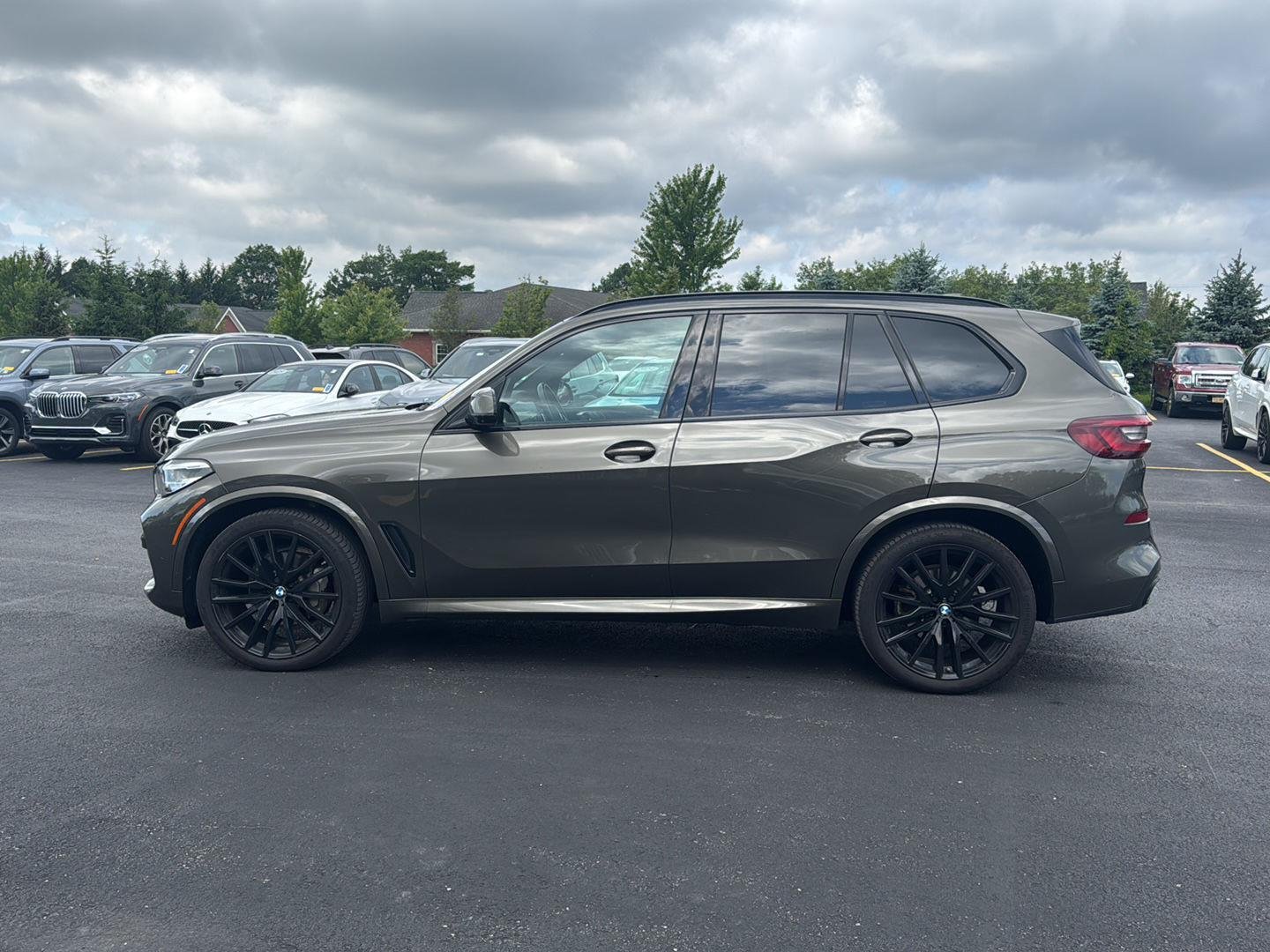 Used 2023 Manhattan Green Metallic BMW xDrive40i image 6