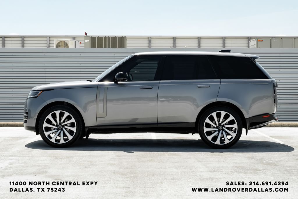 2023 Land Rover Range Rover SE - Photo 9
