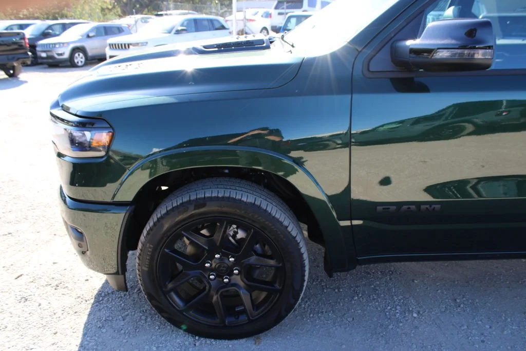 New 2026 Serrano-Green Metallic Exterior Paint Ram Laramie image 7