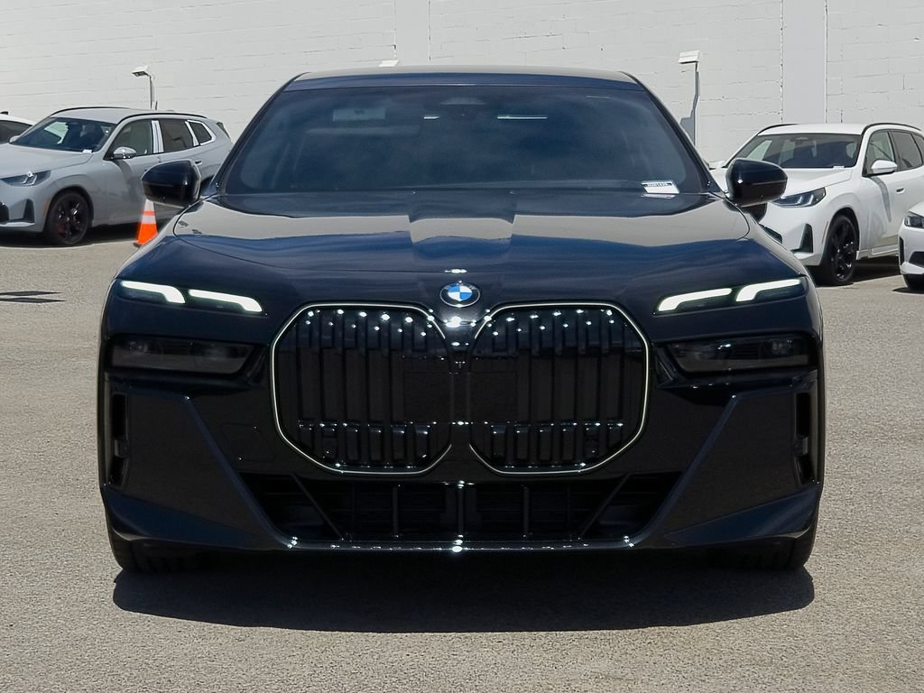 New 2026 Black Sapphire Metallic BMW 740i image 2