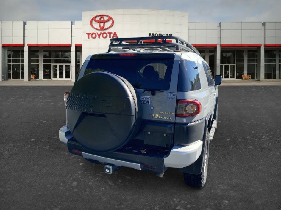 Used 2014 Cement Toyota Base image 9