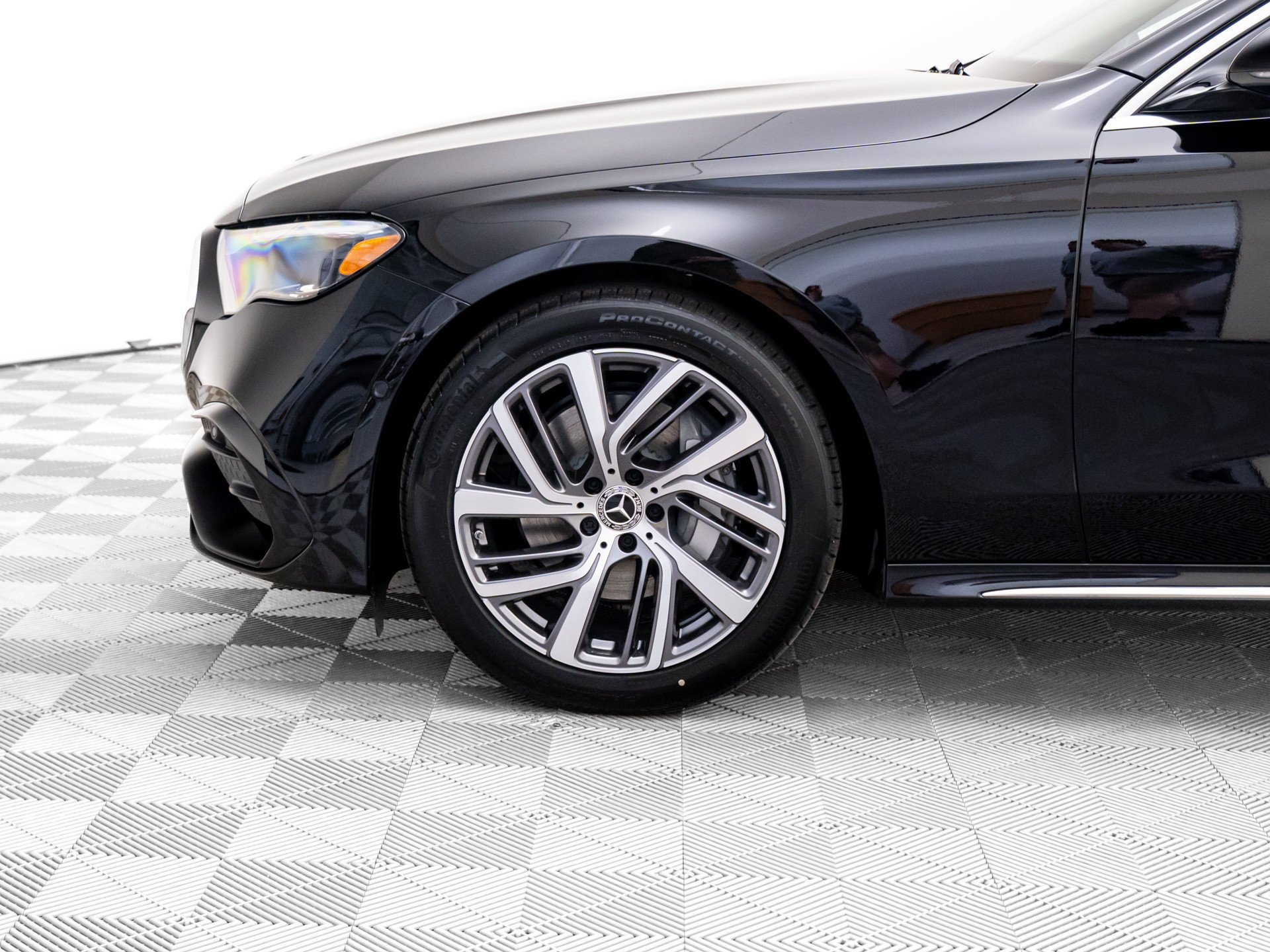 New 2026 Black Mercedes-Benz E 350 image 74
