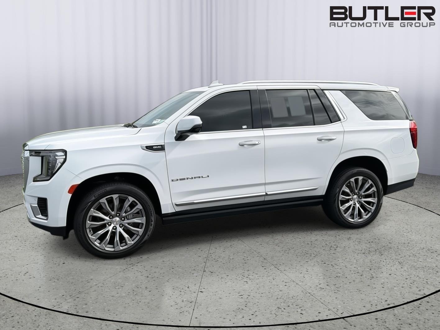 Used 2021 Summit White GMC Denali image 3