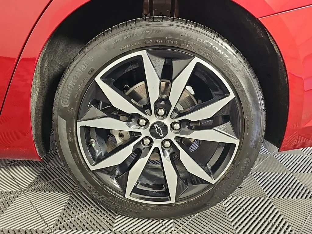 Used 2024 Red Chevrolet RS image 9