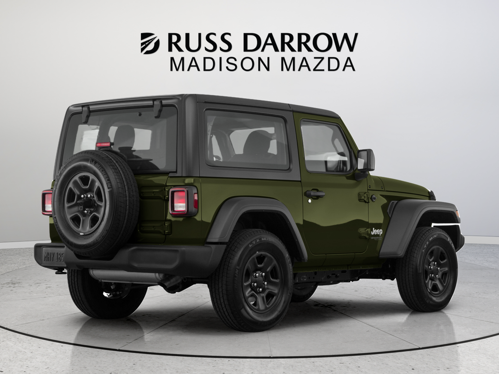 Used 2021 Green Jeep Sport S image 3