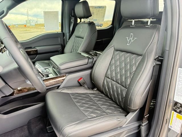 New 2026 Carbonized Gray Metallic Ford XLT image 23