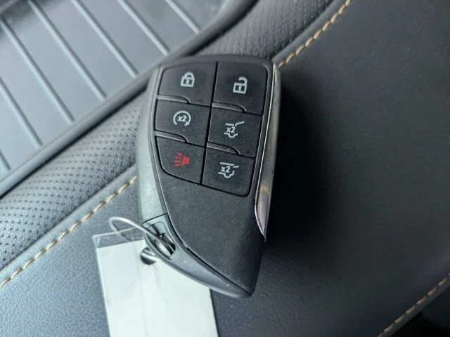 Used 2023 Black GMC AT4 image 34