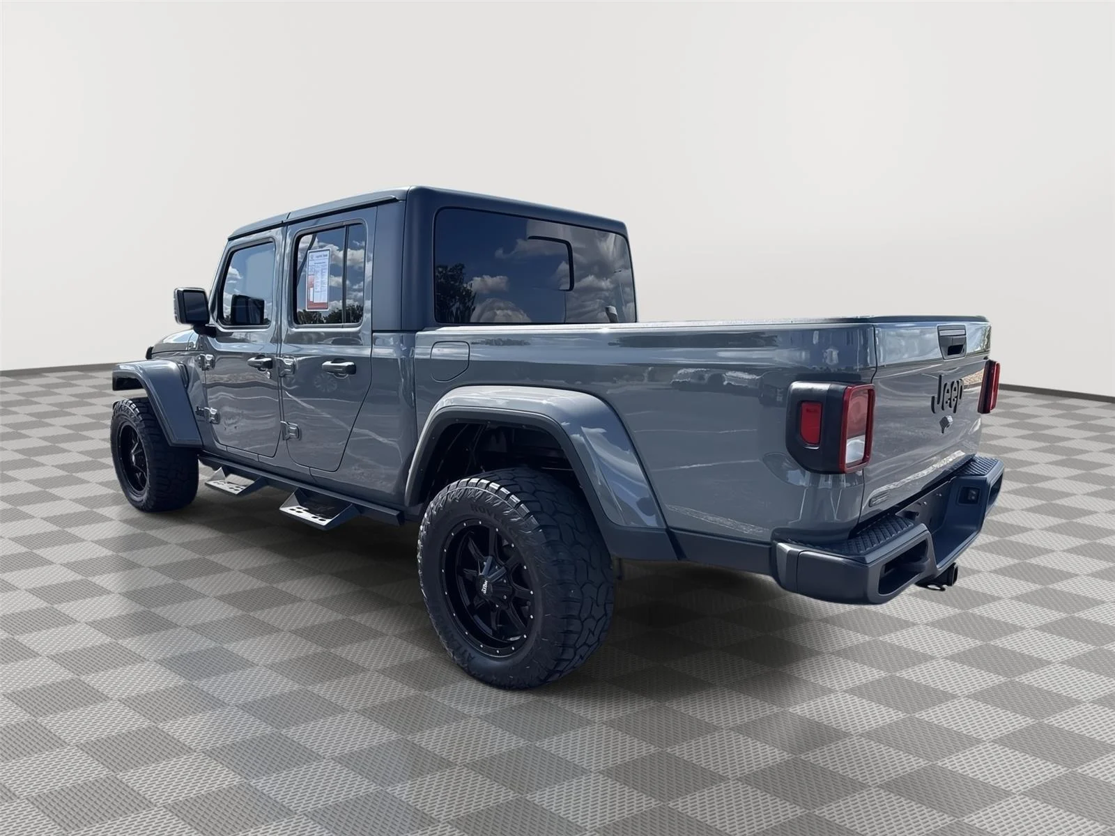 Used 2023 Sting-Gray Clearcoat Jeep Sport S image 11