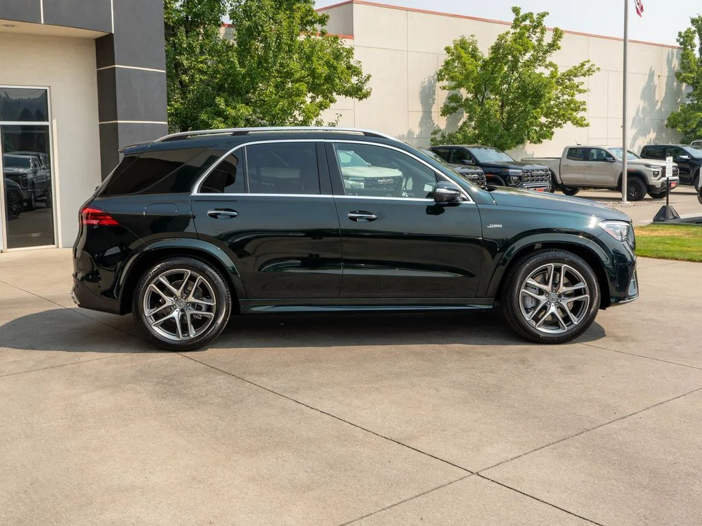 Used 2025 Green Mercedes-Benz GLE 53 AMG® image 8