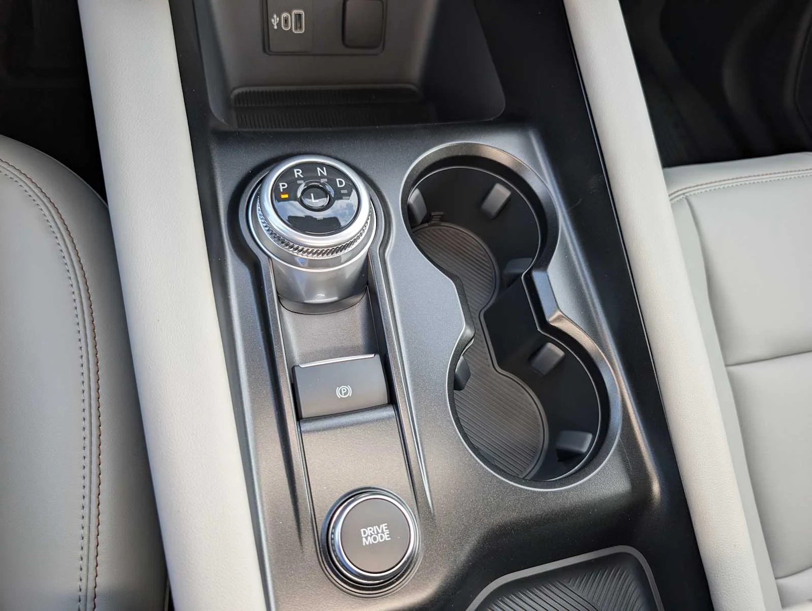 New 2027  Ford Active w/100A Pkg image 25