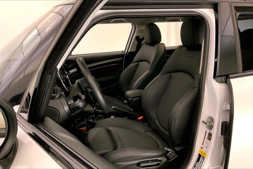 Used 2024 White Metallic MINI  image 13