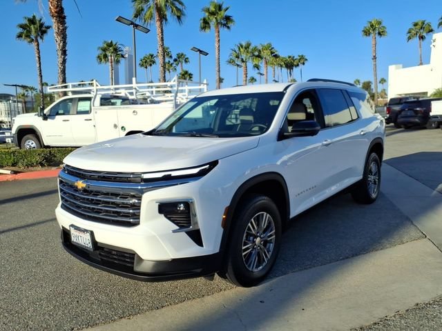 Used 2026 Summit White Chevrolet LT image 11