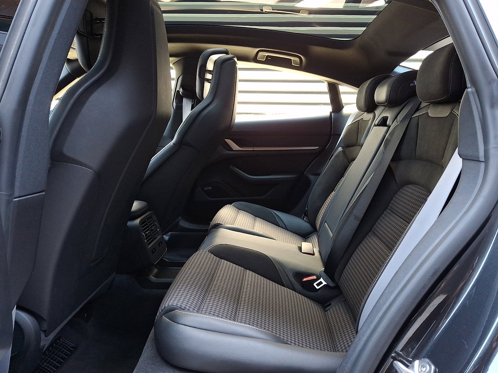Used 2025 Gray Porsche 4S image 13