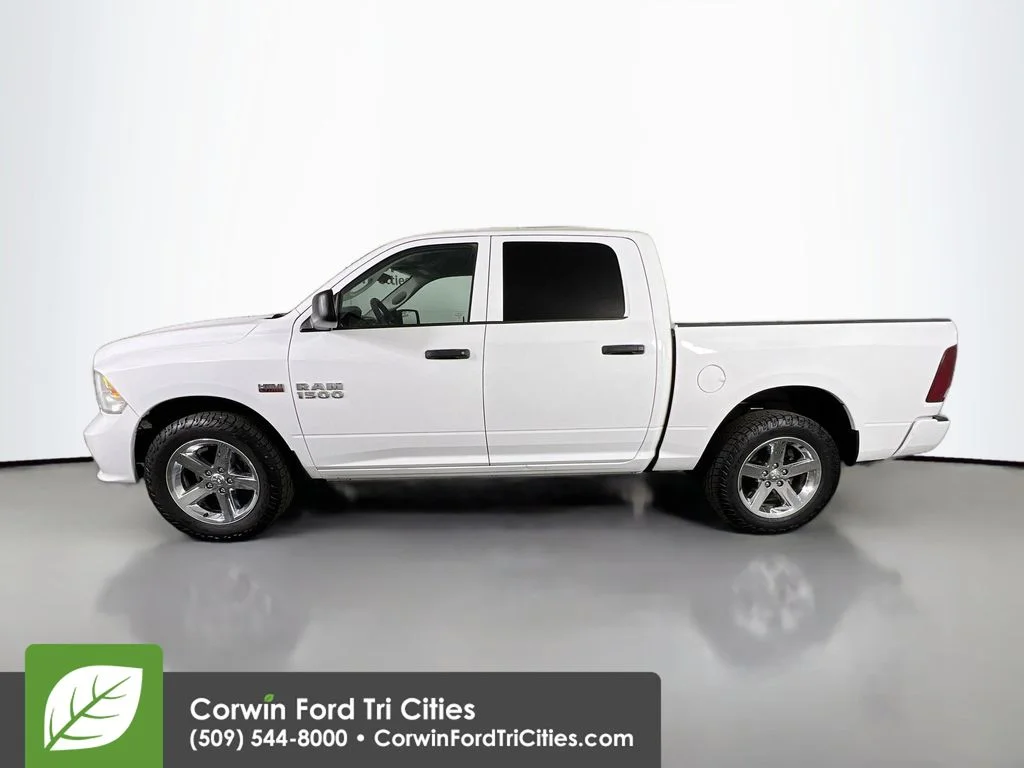 Used 2018 Bright Silver Clearcoat Metallic Ram Express image 6