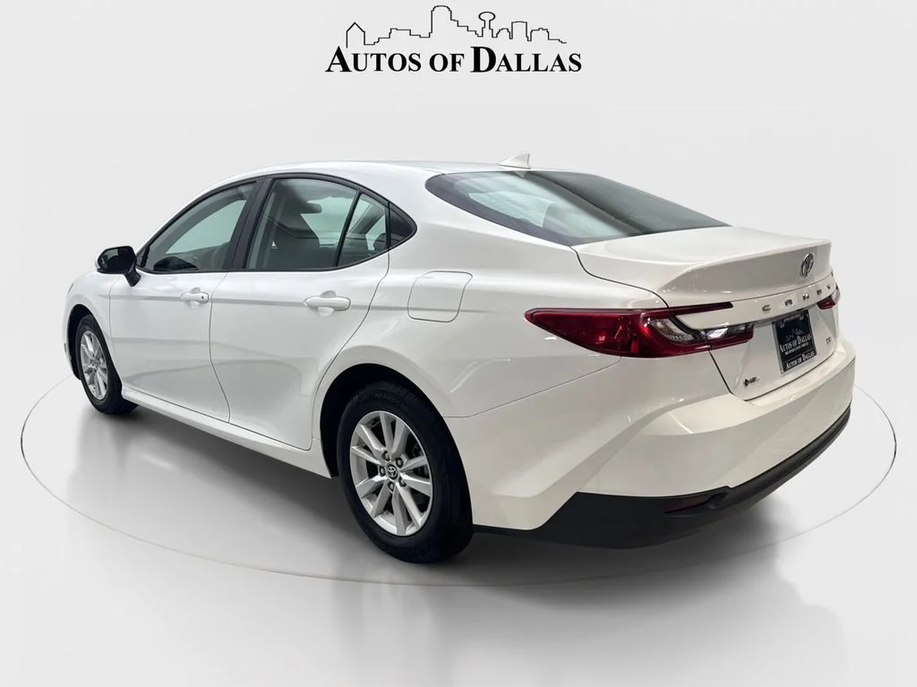 Used 2025 White Toyota LE image 9