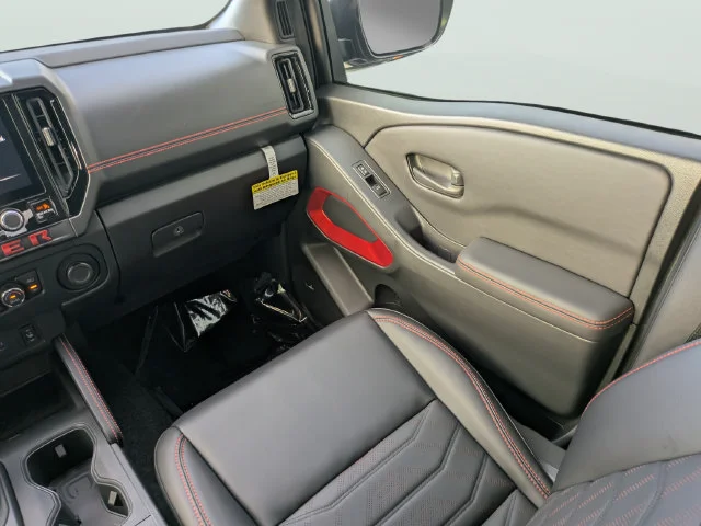 New 2027 Alpine Metallic Nissan Crew Cab PRO-4X® image 10