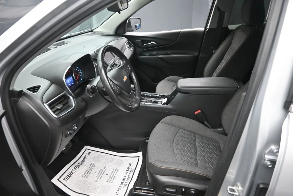Used 2022 Silver Chevrolet LT image 16