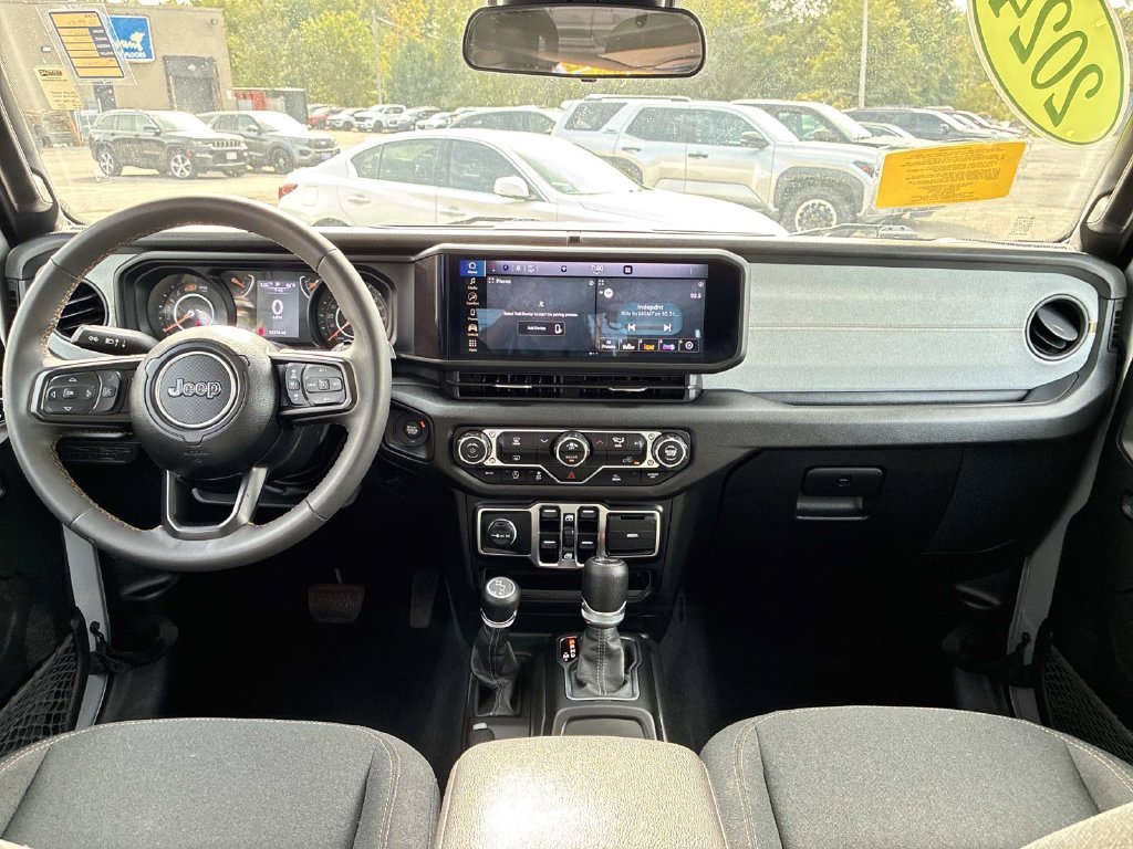 Used 2024 Silver Jeep Sport S image 15