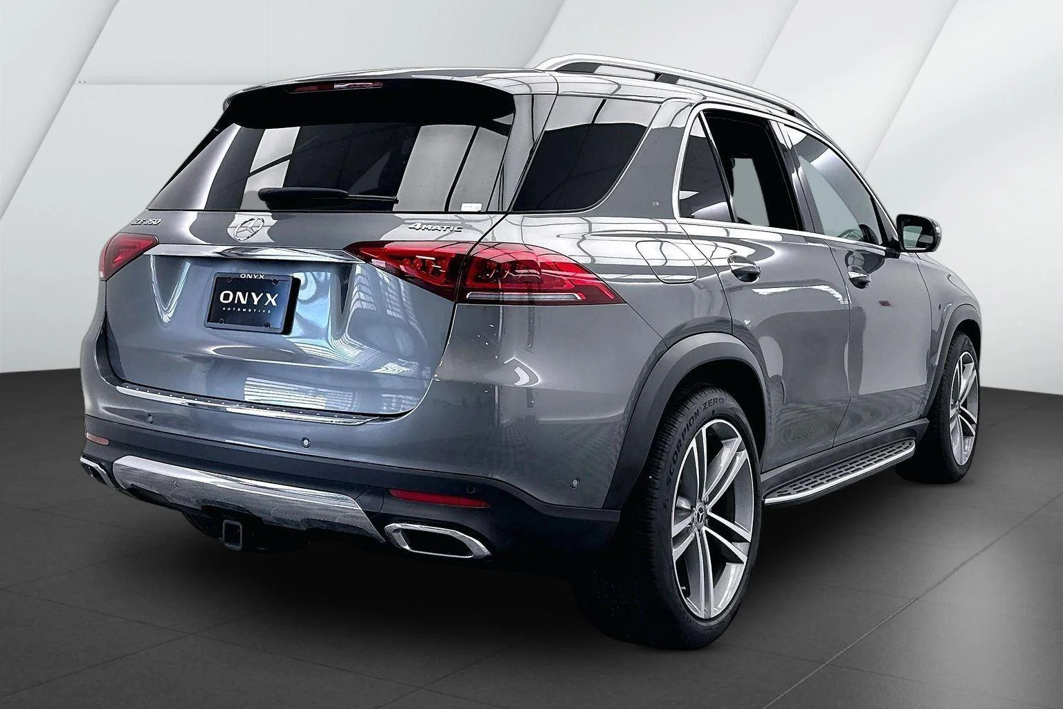 Used 2022 Selenite Grey Metallic Mercedes-Benz GLE 350 image 6