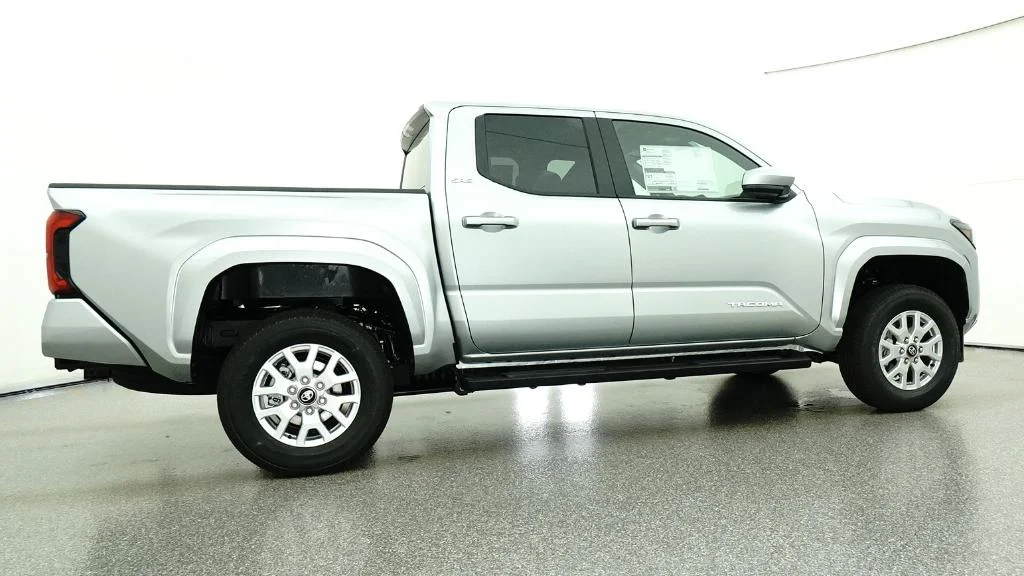 New 2026 Celestial Silver Metallic Toyota SR5 image 15