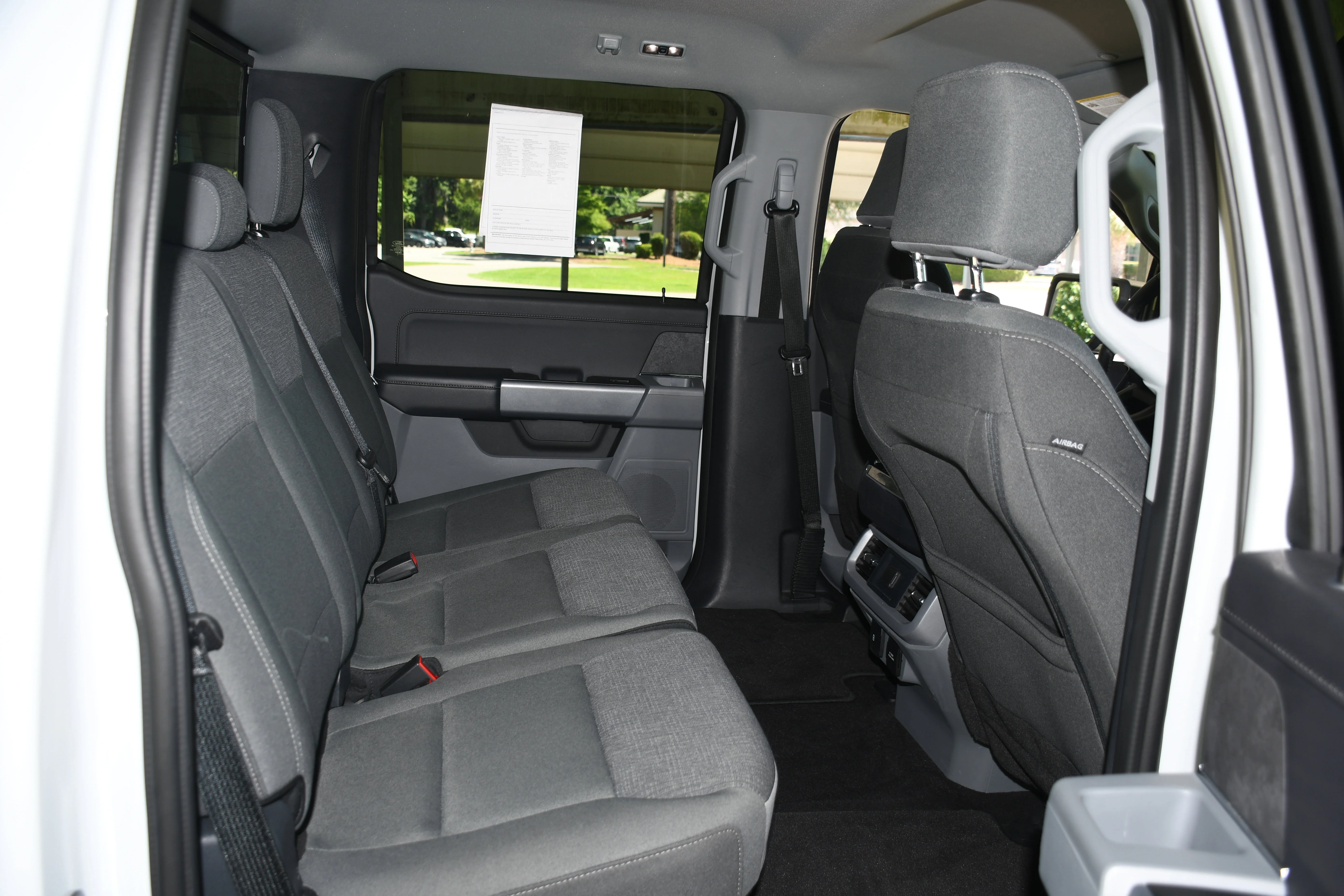 Used 2024 White Ford XLT image 17