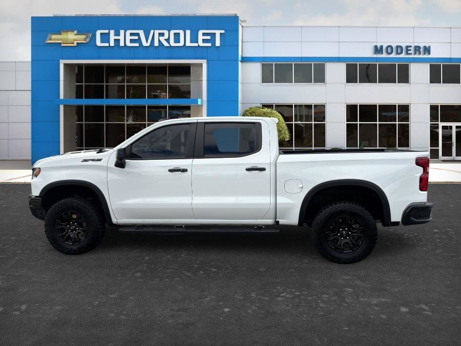 Used 2024 Summit White Chevrolet ZR2 image 2